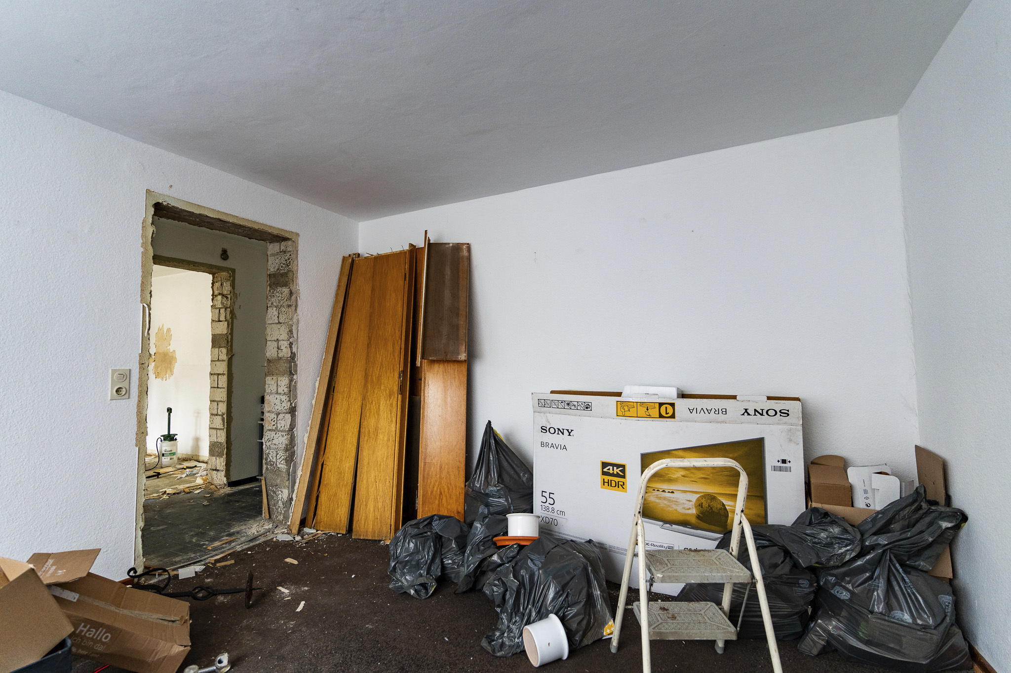 Vorher - Kellerentrümpelung in Minden