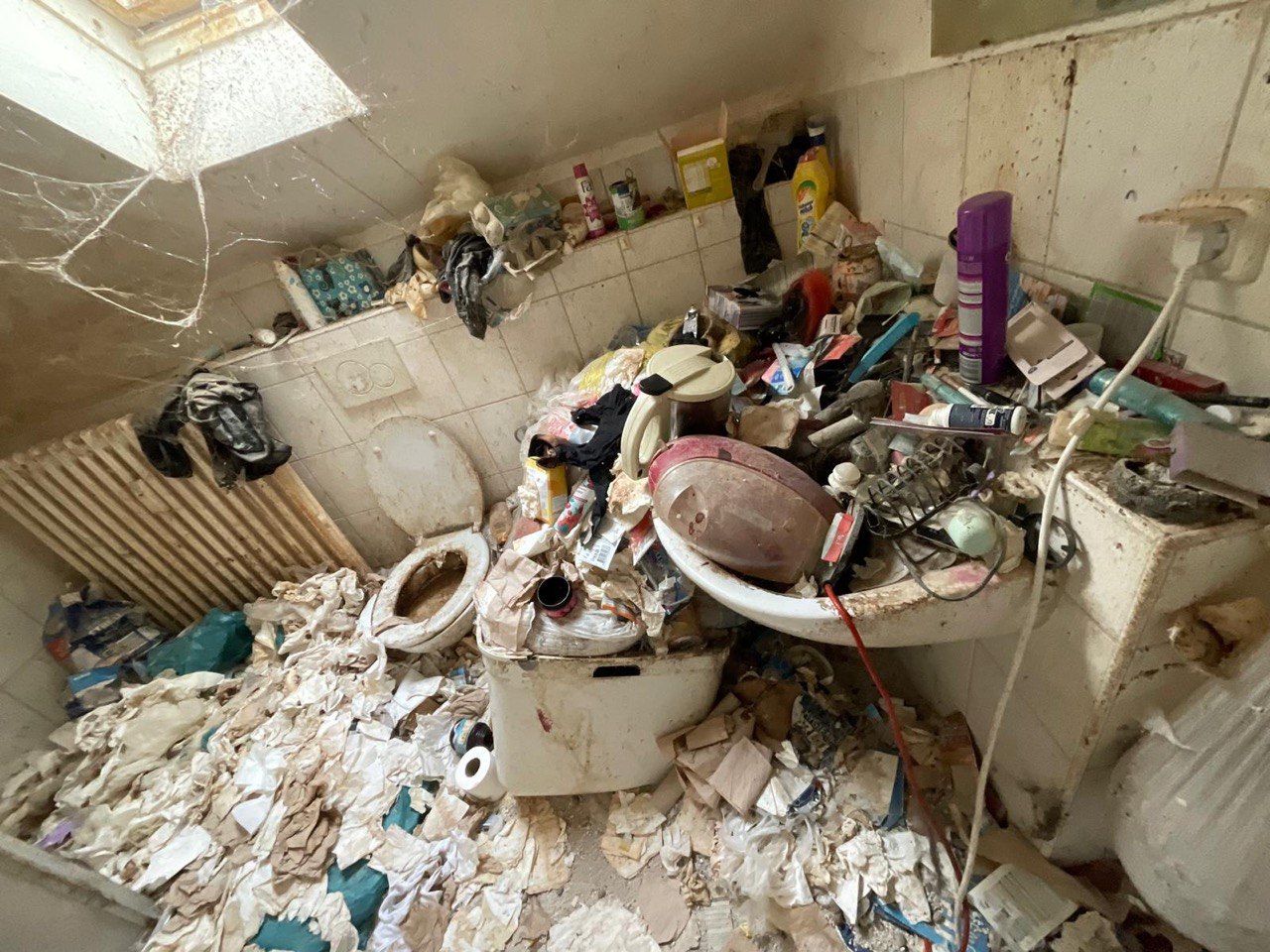 Vorher - Messie-Wohnung in Minden